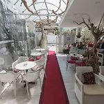酒店 Ada