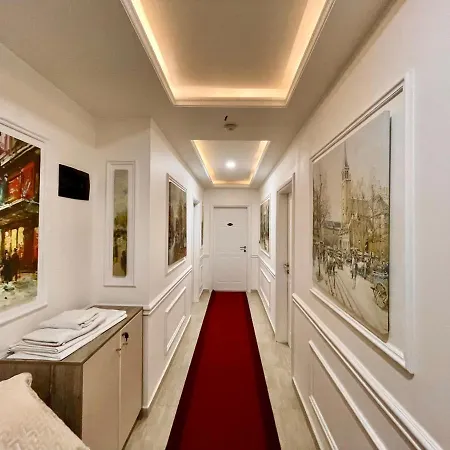 호텔 Ada 티라나